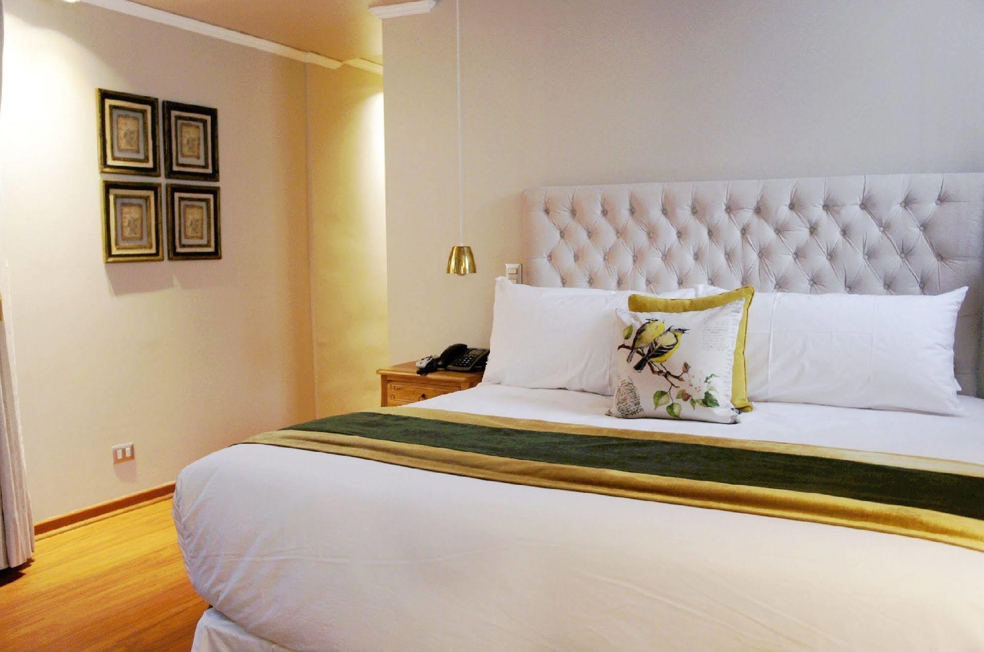 Quiral Hotel Boutique Santiago Luaran gambar