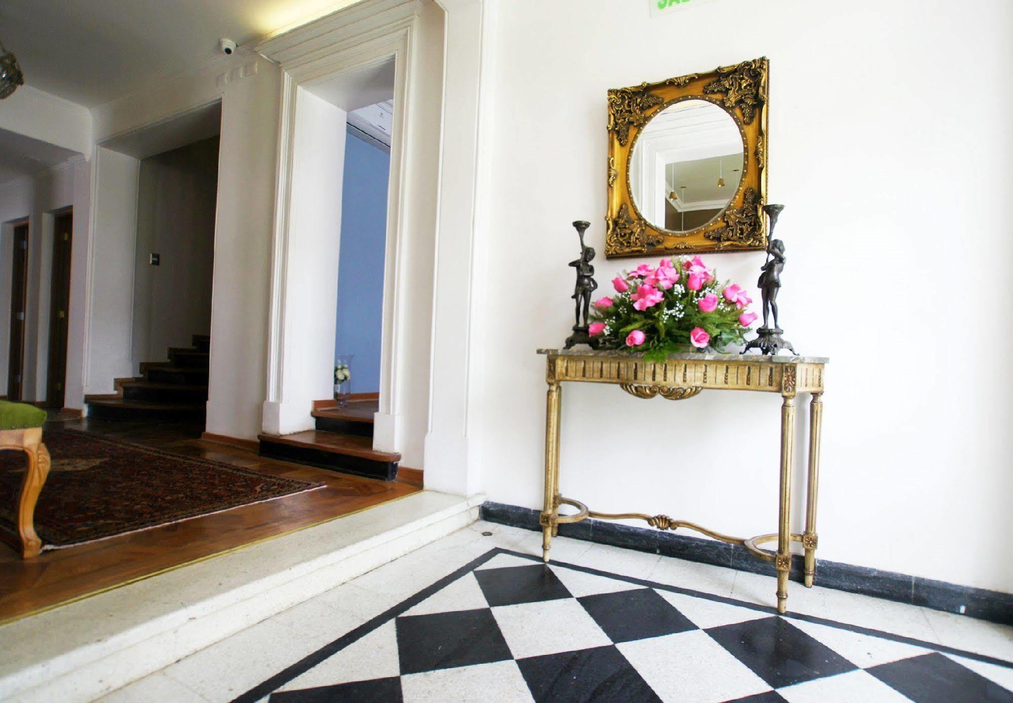 Quiral Hotel Boutique Santiago Luaran gambar